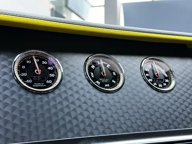 Bentley Continental Plug-in Hybrid — Фото автомобиля 26