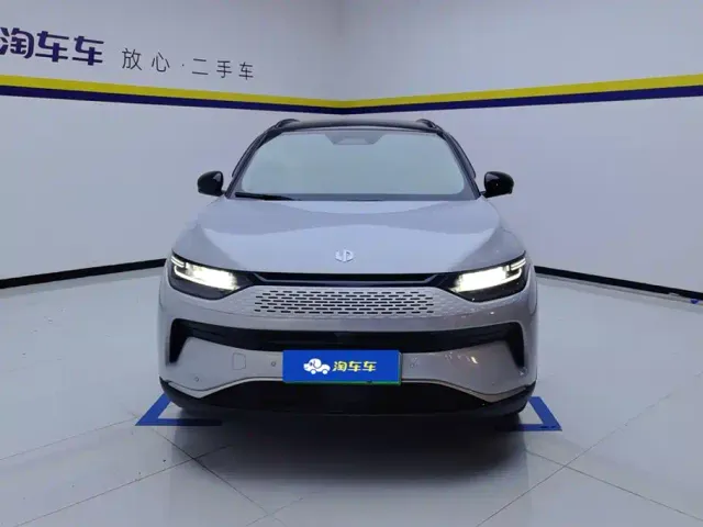 Leapmotor C11 — Фото автомобиля 2