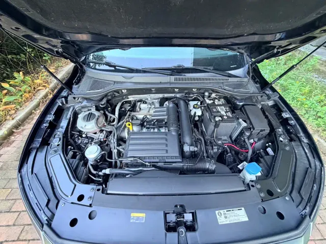 Volkswagen Passat — Фото автомобиля 8