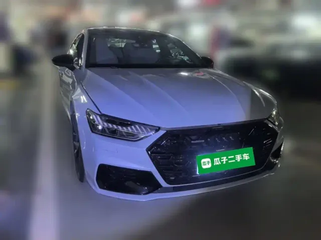 Audi A7L — Фото автомобиля 3