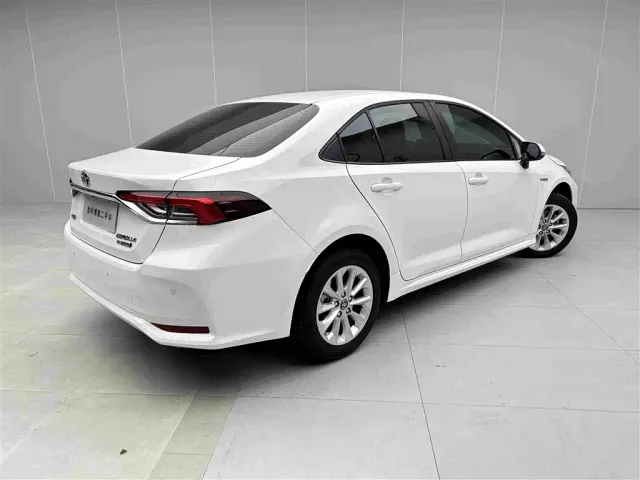 Toyota Corolla — Фото автомобиля 4
