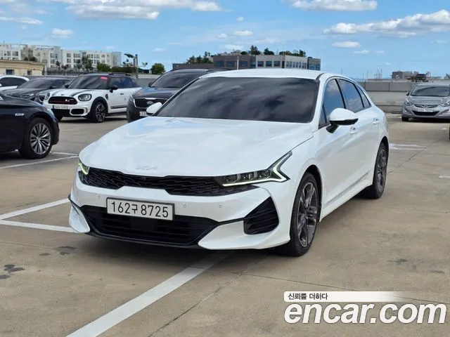 Фотография автомобиля — Kia K5 Generation 3