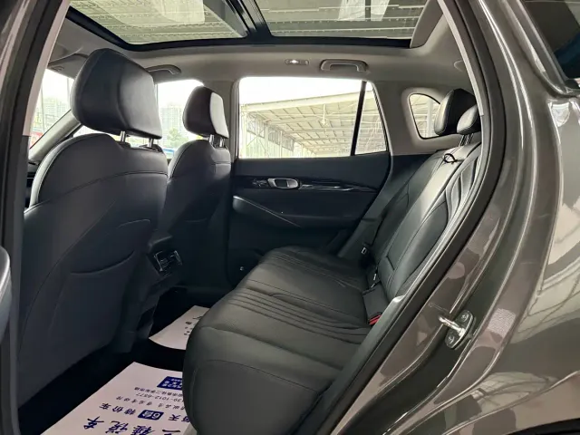 Geely Galaxy E5 — Фото автомобиля 10