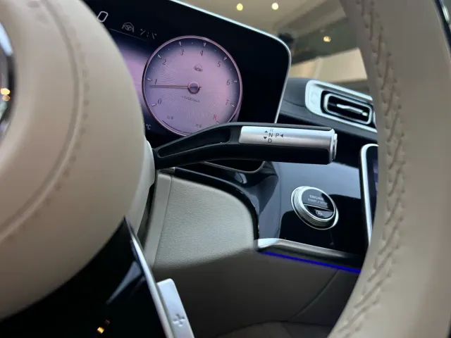 Mercedes-Benz Maybach S-Class — Фото автомобиля 17
