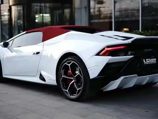 Lamborghini Huracan — Фото автомобиля 4