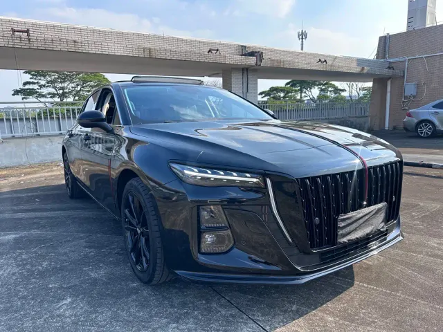 Hongqi H5 — Фото автомобиля 3