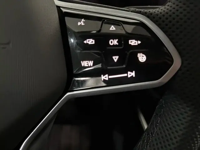 Volkswagen Lamando — Фото автомобиля 15