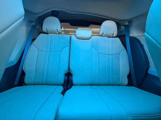 Toyota Sienna — Фото автомобиля 15
