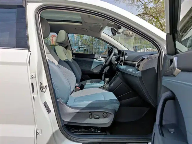Volkswagen Tharu — Фото автомобиля 8