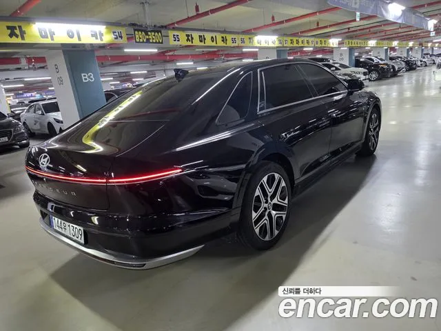 Hyundai Grandeur GN7 — Фото автомобиля 5