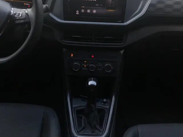 Volkswagen T-Cross — Фото автомобиля 17