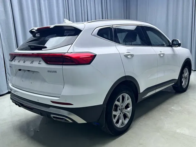 Haval H6 — Фото автомобиля 18