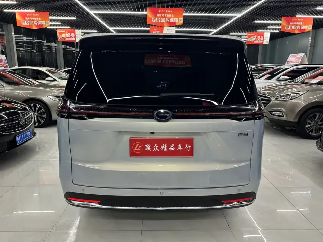 GAC Trumpchi E8 — Фото автомобиля 5