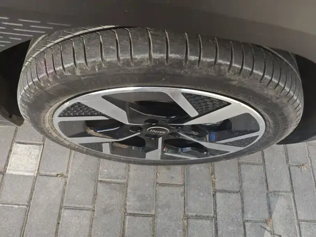 MINI Electric ACEMAN — Фото автомобиля 6