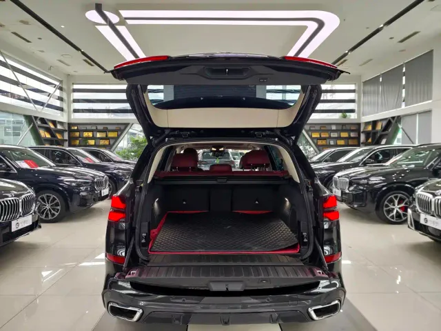 BMW X5 — Фото автомобиля 16