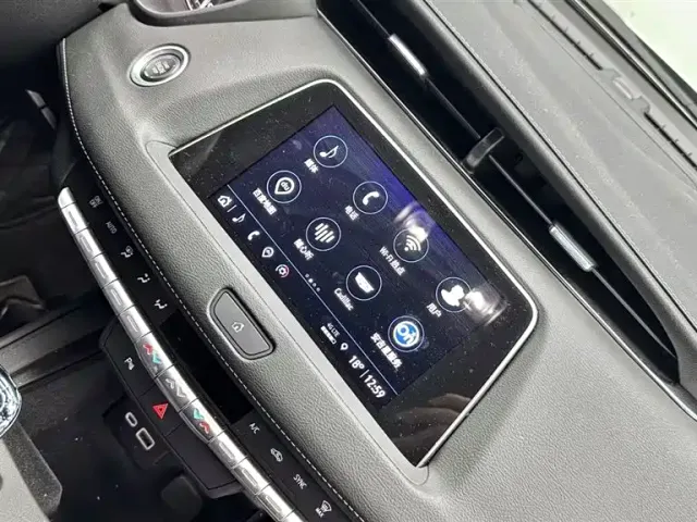 Cadillac XT4 — Фото автомобиля 13