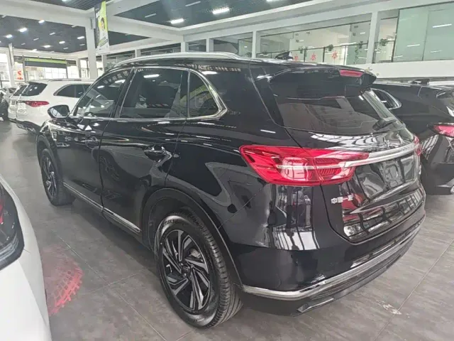 Hongqi HS5 — Фото автомобиля 4