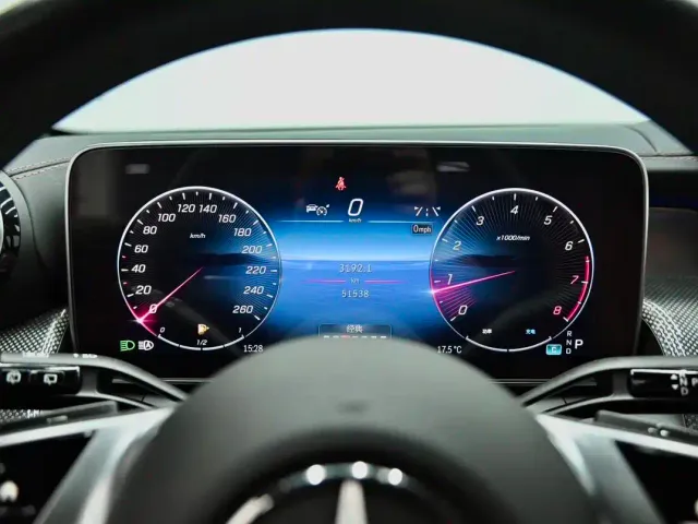 Mercedes-Benz GLC-Class — Фото автомобиля 9