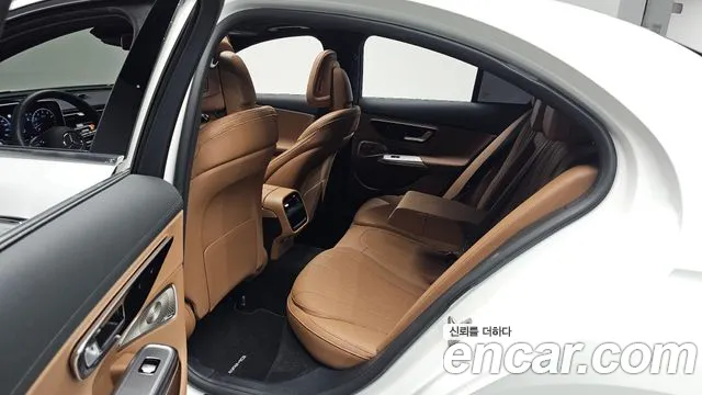 Mercedes-Benz E-Class W214 — Фото автомобиля 18