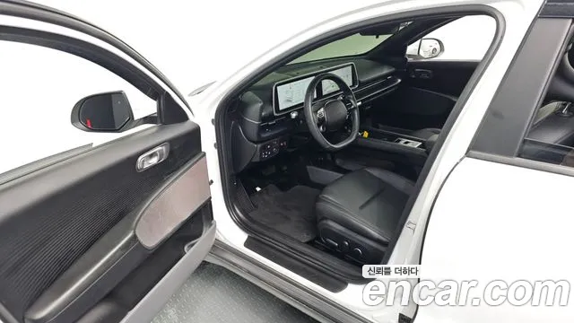Hyundai Ioniq 6 — Фото автомобиля 14