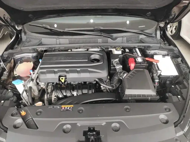Geely Emgrand — Фото автомобиля 15