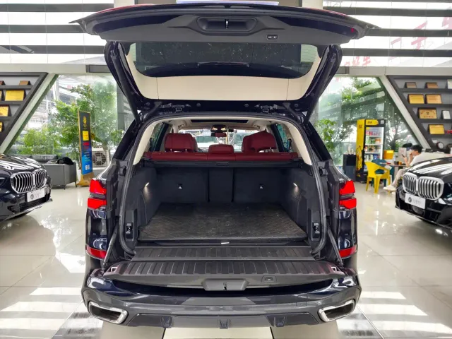 BMW X5 — Фото автомобиля 16
