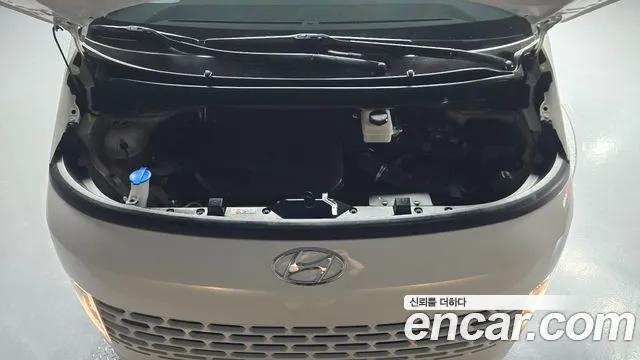 Hyundai Staria Staria 4WD Tourer 9 мест — Фото автомобиля 6