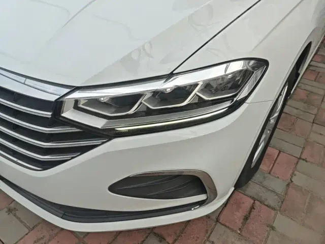 Volkswagen Lavida — Фото автомобиля 23