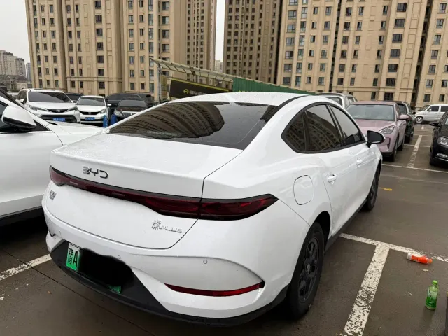 BYD Qin PLUS — Фото автомобиля 7