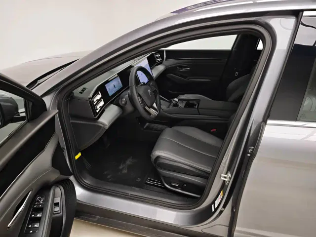 BYD Qin L — Фото автомобиля 13