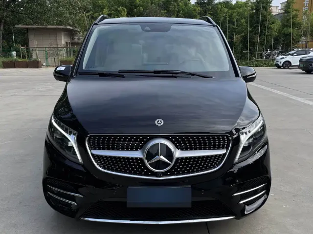 Mercedes-Benz V-Class — Фото автомобиля 2