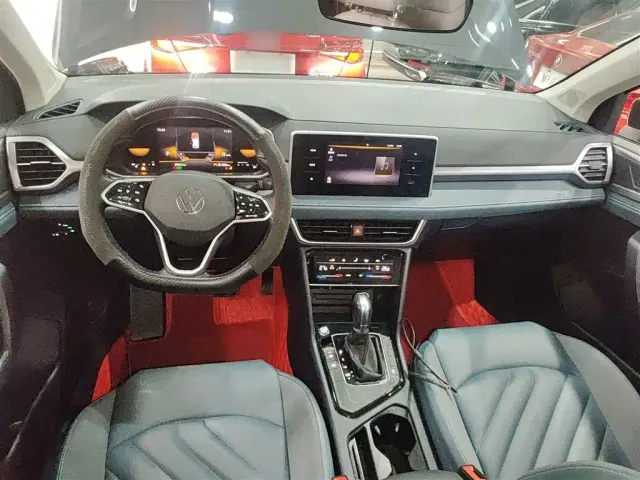 Volkswagen Tharu — Фото автомобиля 2