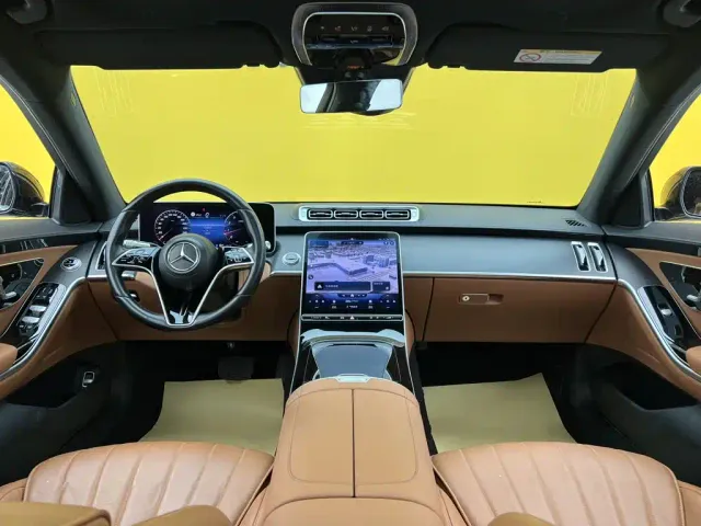 Mercedes-Benz S-Class — Фото автомобиля 14