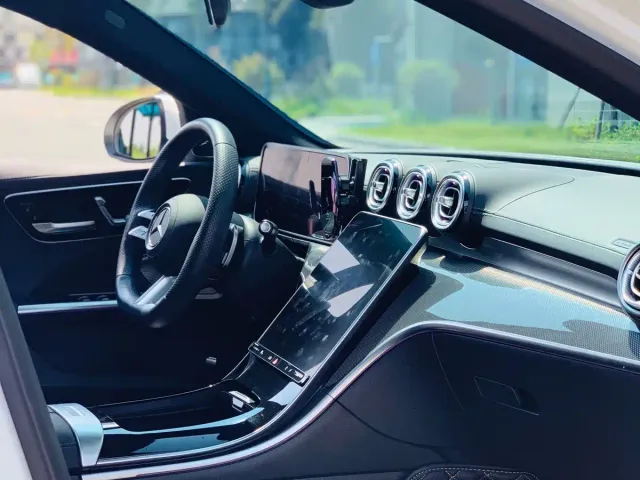 Mercedes-Benz C-Class — Фото автомобиля 7