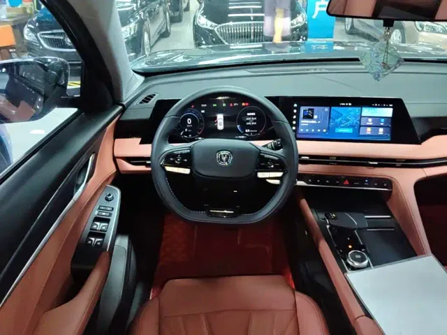 Changan CS75 Plus — Фото автомобиля 10