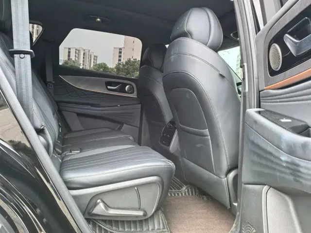 Chery Tiggo 9 — Фото автомобиля 8