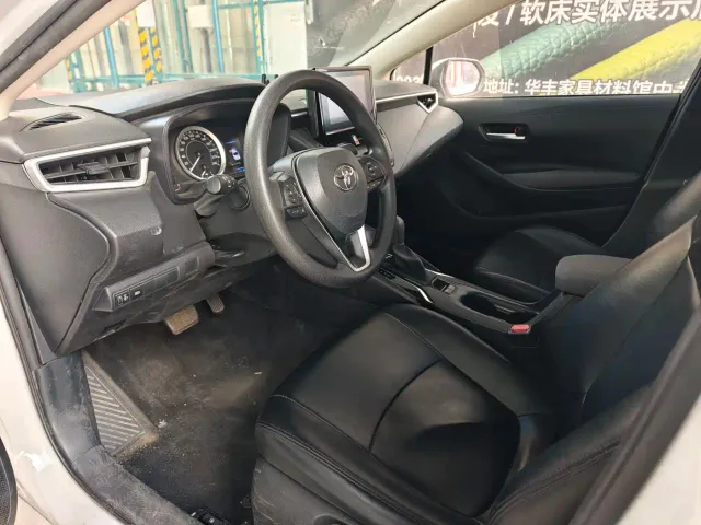 Toyota Corolla — Фото автомобиля 5