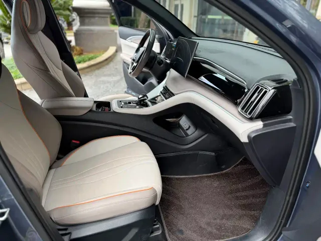BYD Song Pro — Фото автомобиля 7