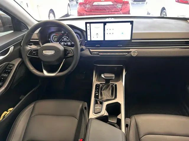 Geely Emgrand — Фото автомобиля 9