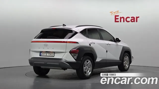 Hyundai Kona SX2 — Фото автомобиля 2