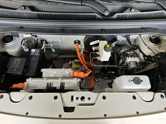 Wuling Hongguang Mini EV — Фото автомобиля 19