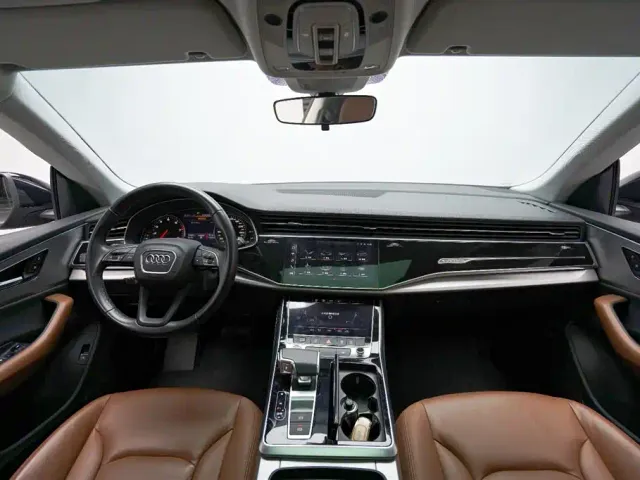 Audi Q8 — Фото автомобиля 12