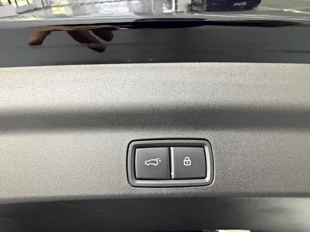 Li Auto L7 — Фото автомобиля 15