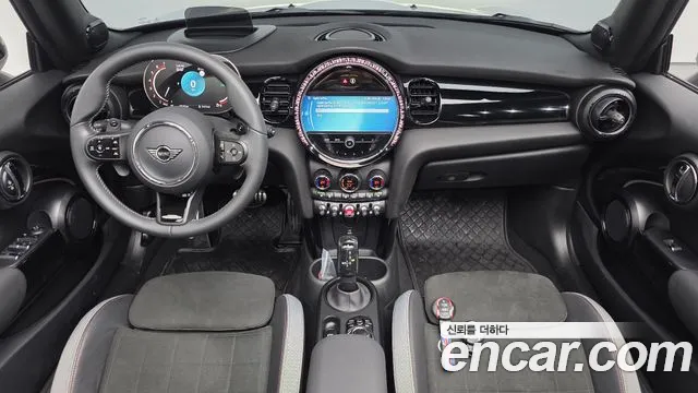 Mini Cooper Convertible — Фото автомобиля 7