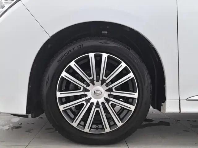 GAC Trumpchi M8 — Фото автомобиля 17