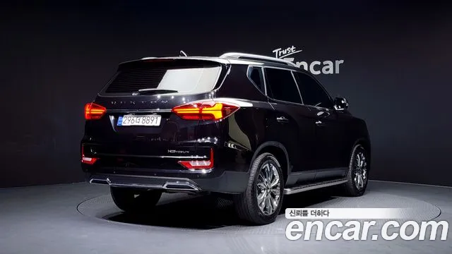 KG_Mobility_Ssangyong Rexton Rexton Arena Дизель 2.2 4WD — Фото автомобиля 2