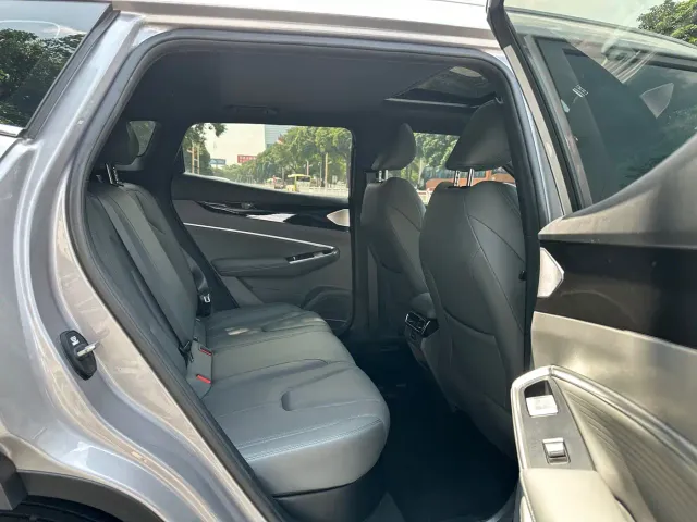 Geely Boyue 2026 Model 1.5TD Aspiration — Фото автомобиля 9