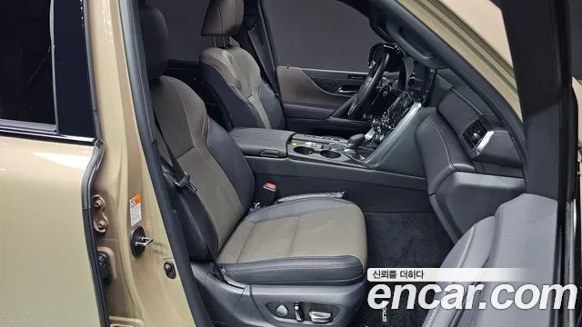 Lexus LX 4th Gen — Фото автомобиля 16
