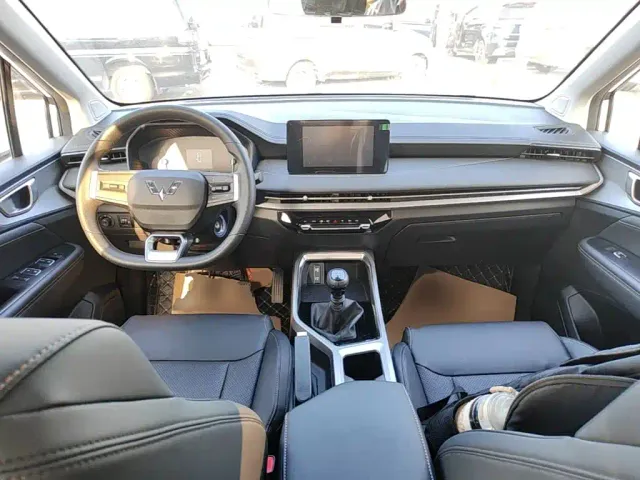Wuling Jiachen — Фото автомобиля 9