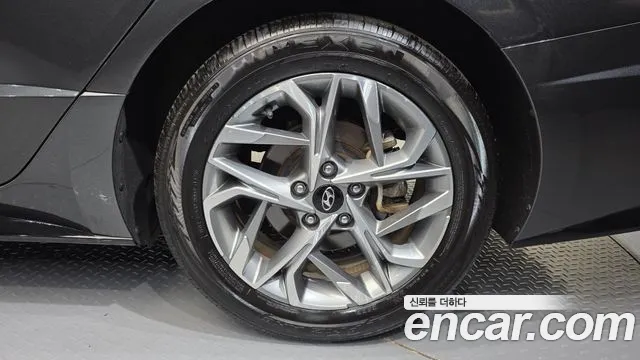 Hyundai Sonata Sonata (DN8) 1.6 Turbo — Фото автомобиля 21